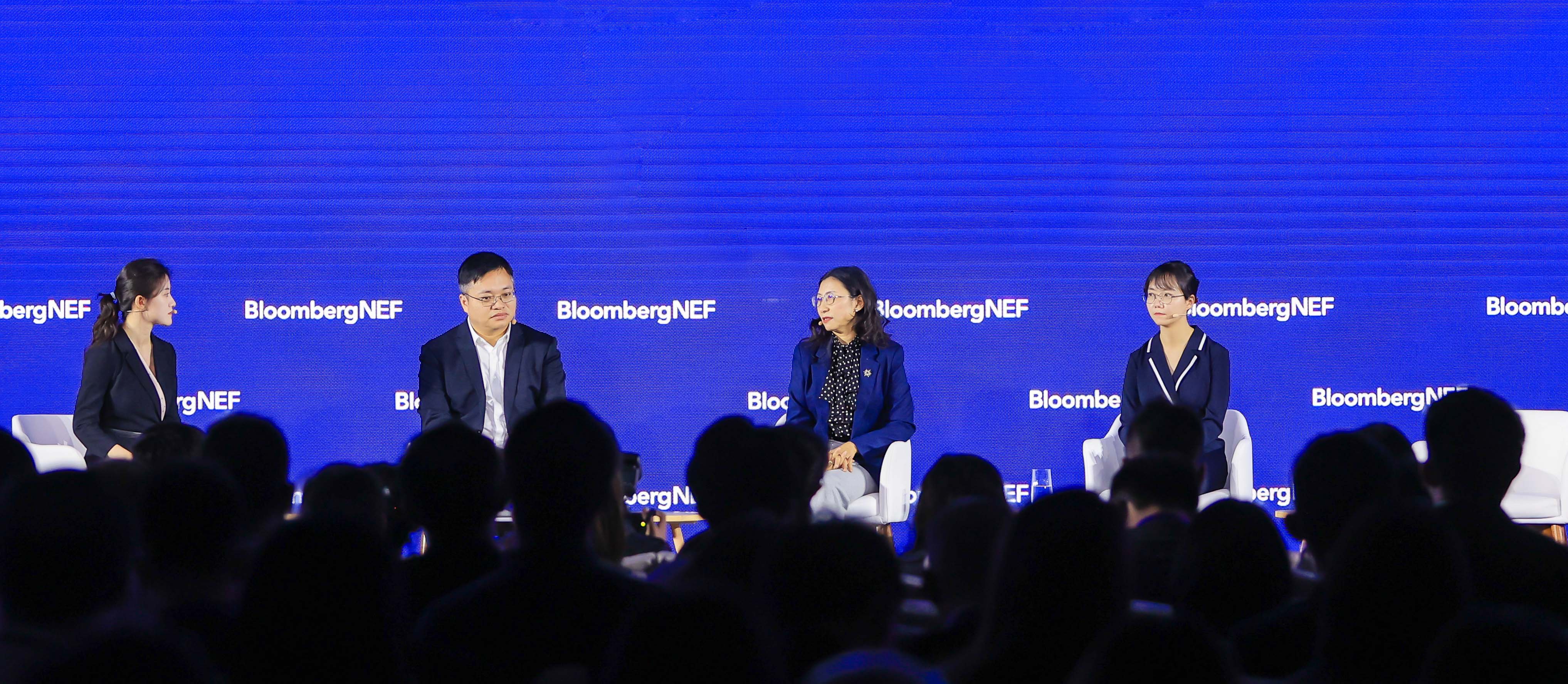 億彩网股份受邀出席BNEF上海峰会：在全球能源转型中扮演更重要的角色