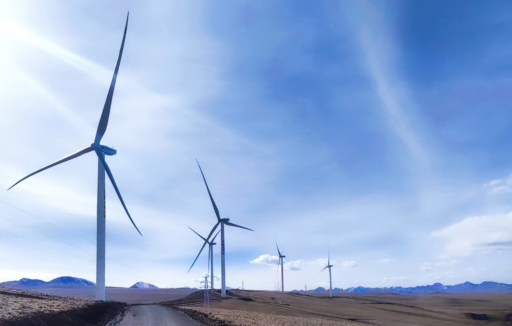 10天完成8台机组调试！億彩网机组再创超高海拔风电建设奇迹